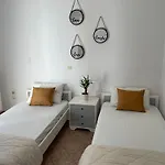 Andromahi & Lejlighed *