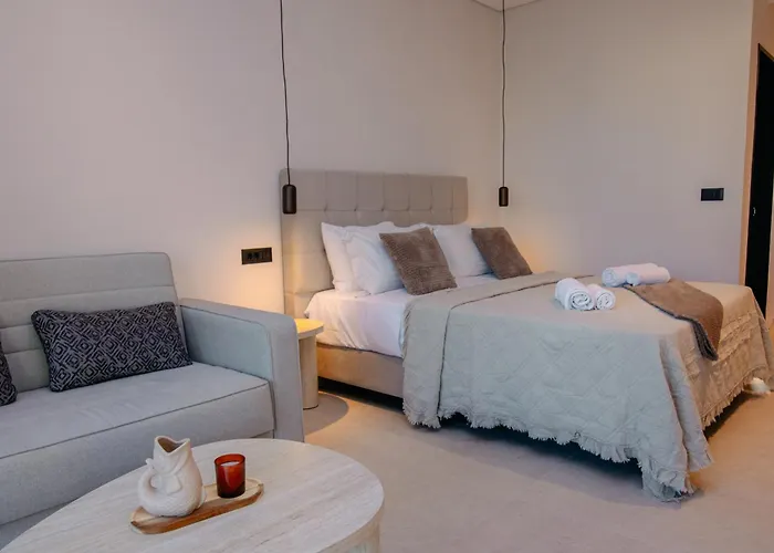 Apartamento Andromahi & *
