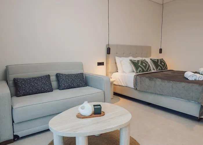 Andromahi & Apartamento