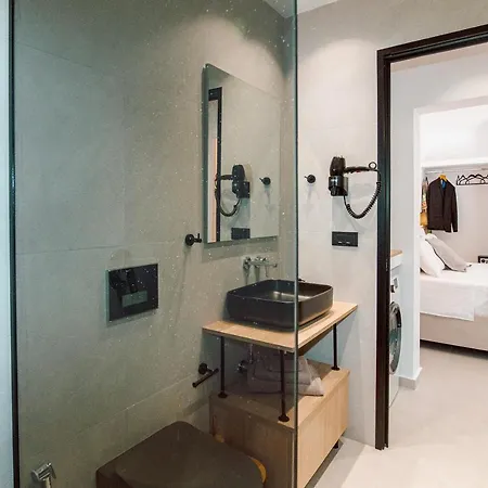 Andromahi & Appartamento Laganas