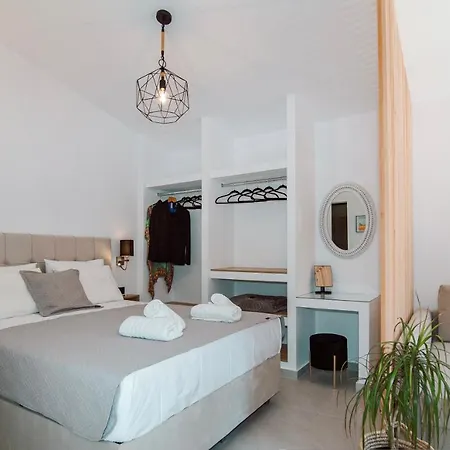 公寓 Andromahi & *