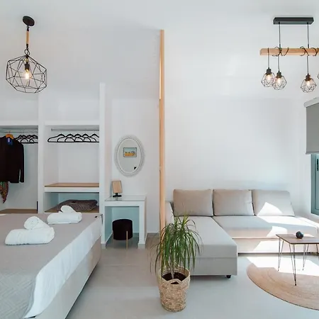 公寓 Andromahi & 拉加纳斯