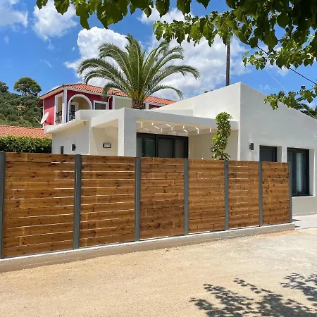 公寓 Andromahi & *