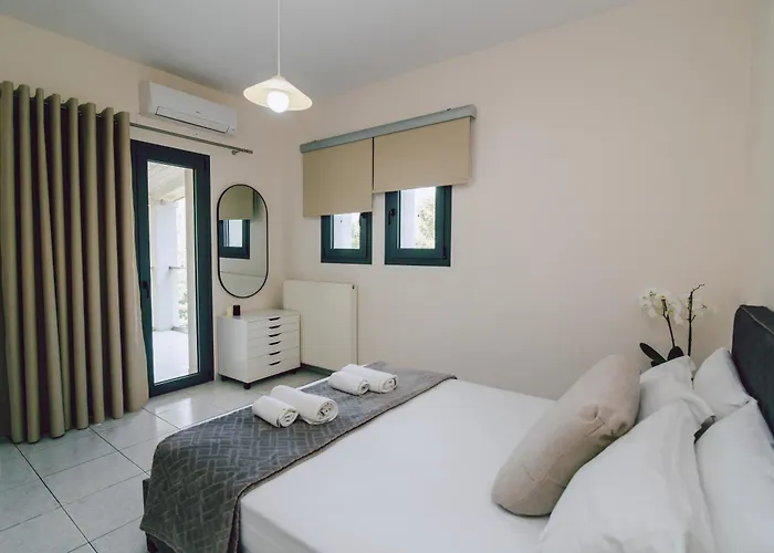 Appartement Andromahi & *